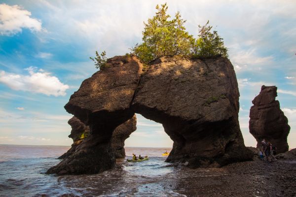 HOPEWELL ROCKS, NEW BRUNSWICK