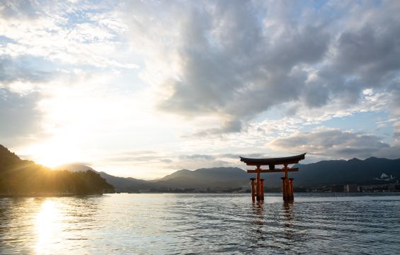 Itsukushima Shrine 