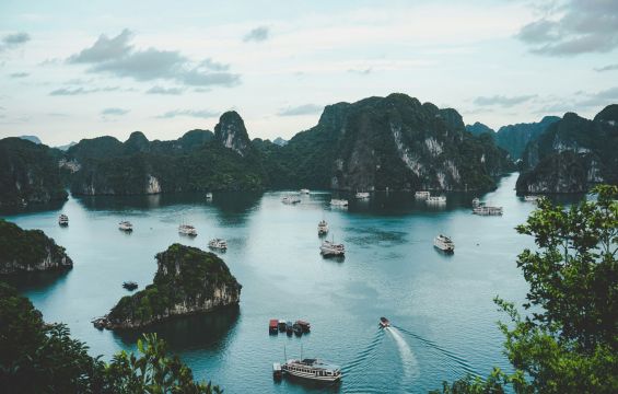 Halong Bay 